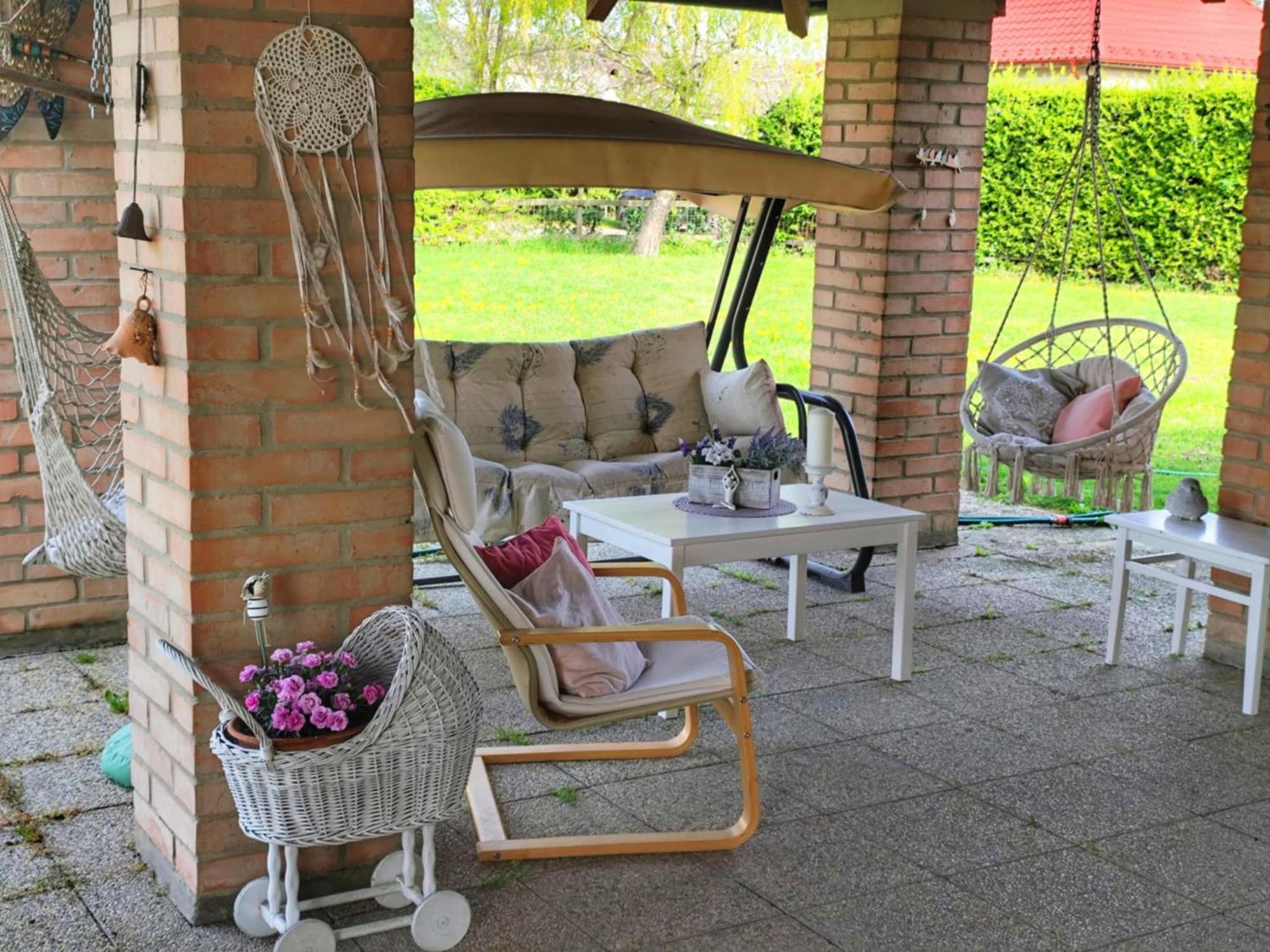 Idylicky Rodinny Penzion Arkadia Pri Dunajskej Cyklotrase Kyselica Exterior photo